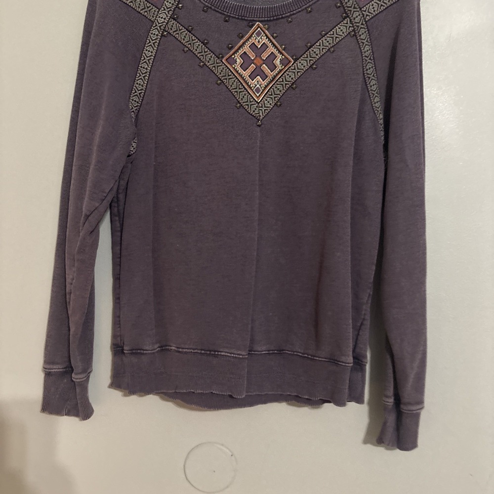 ECOTE | URBAN OUTFITTERS | Distress Washed Embroidered Studded Boho Sweatshirt S - Picture 4 of 8